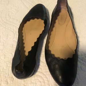 Chloe scallop flats